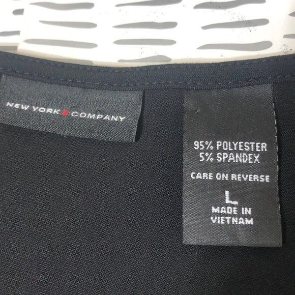 New York & co. Top - Picture 2 of 6